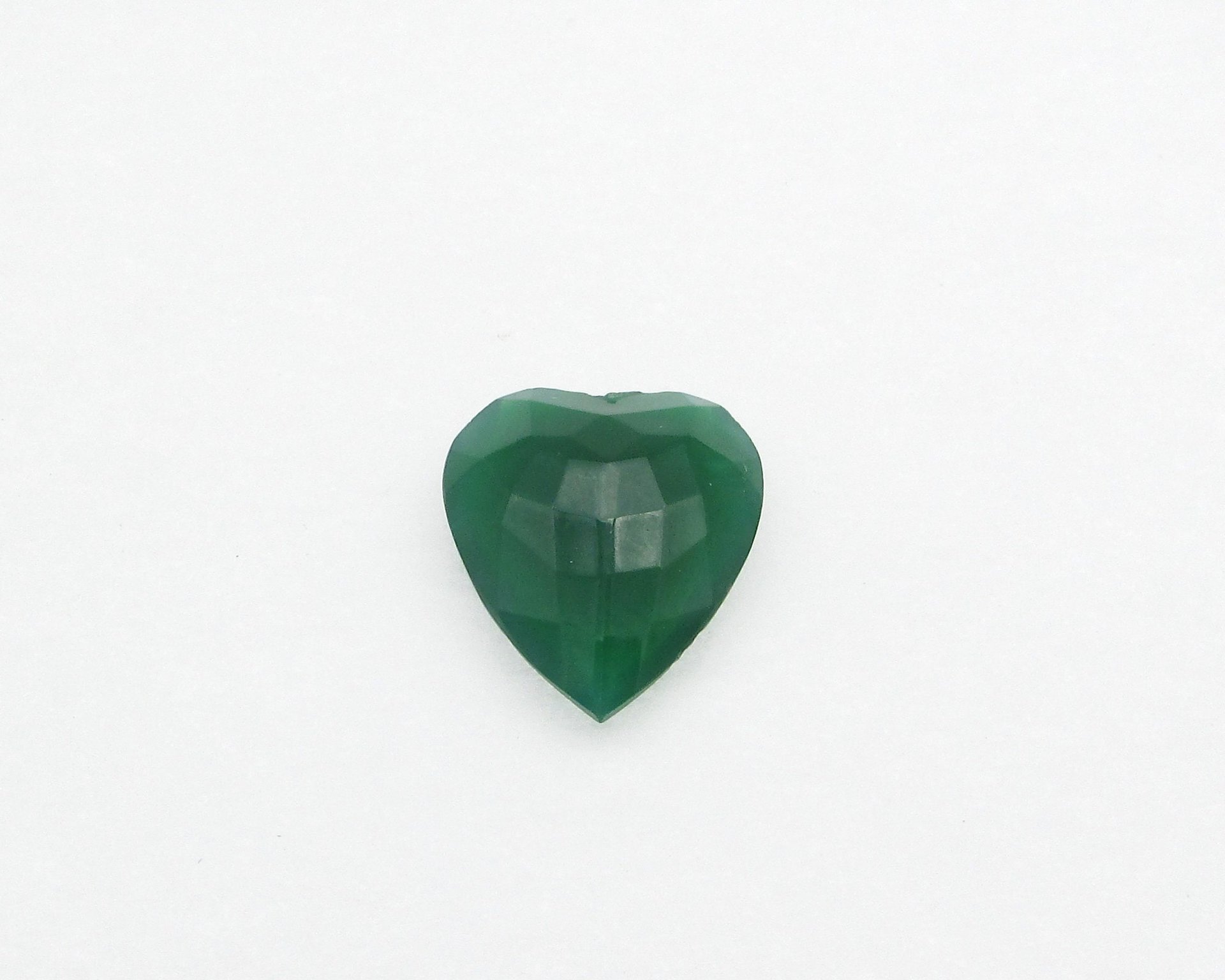 19x16mm Heart, Jade Green Vintage Unfoiled Point Back Rhinestone