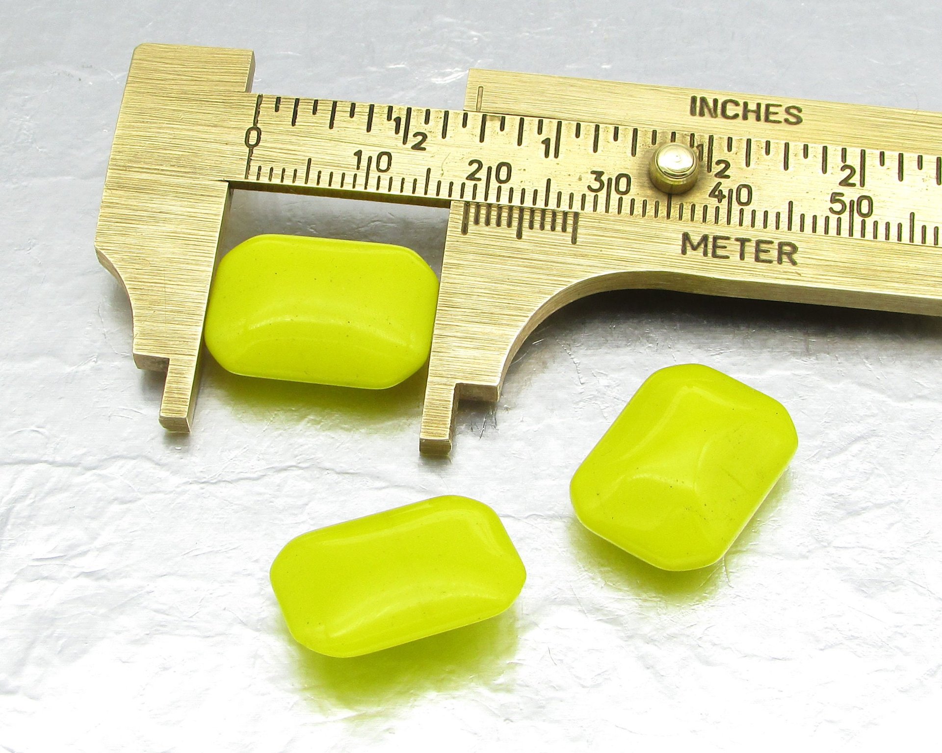 Vintage Octagonal Glass Stones, Opaque Yellow 18.5x13.5mm Baguettes