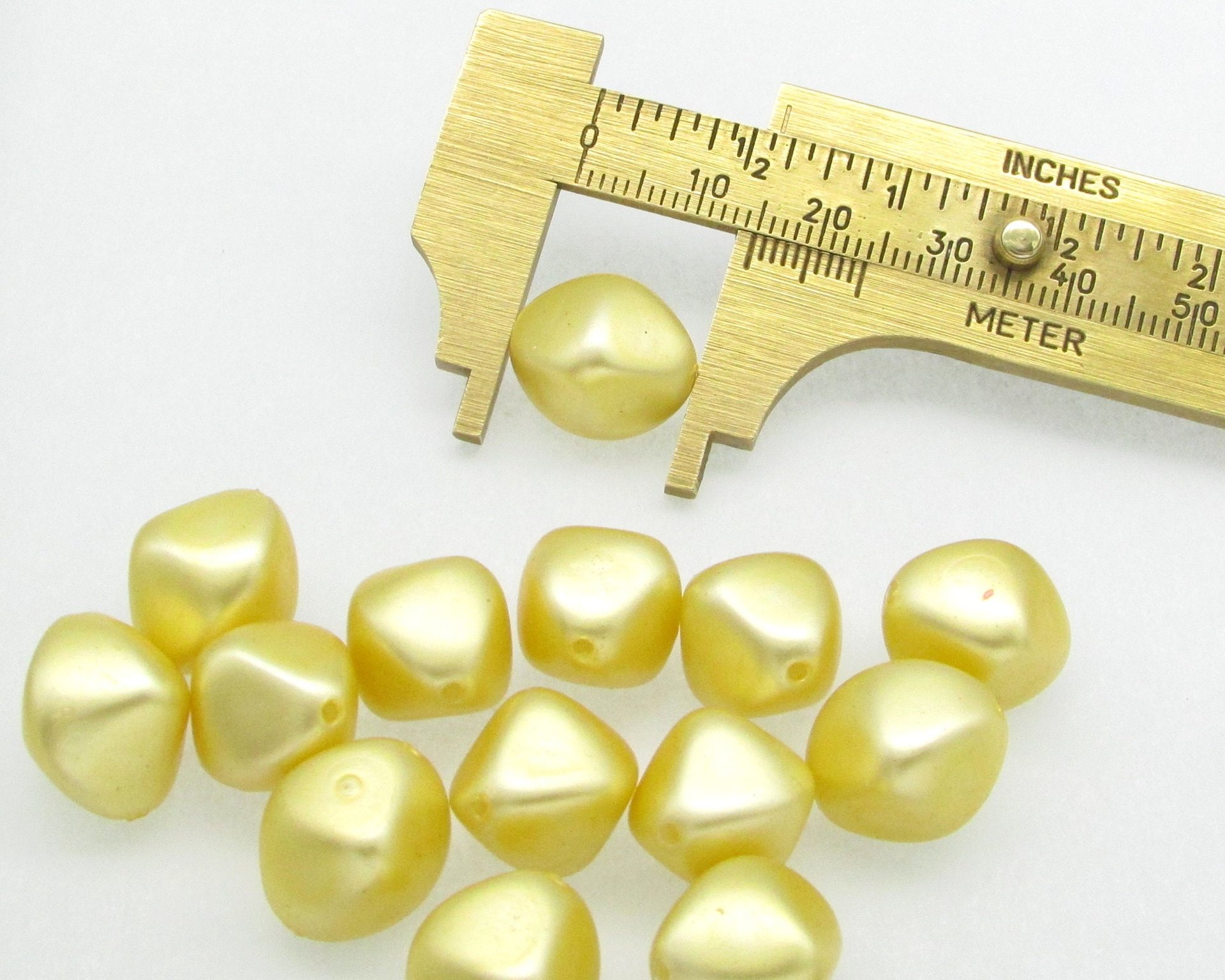 Vintage Faux Pearls, Opaque Yellow Lustre Beads, 15mm Baroque Bicones (14)