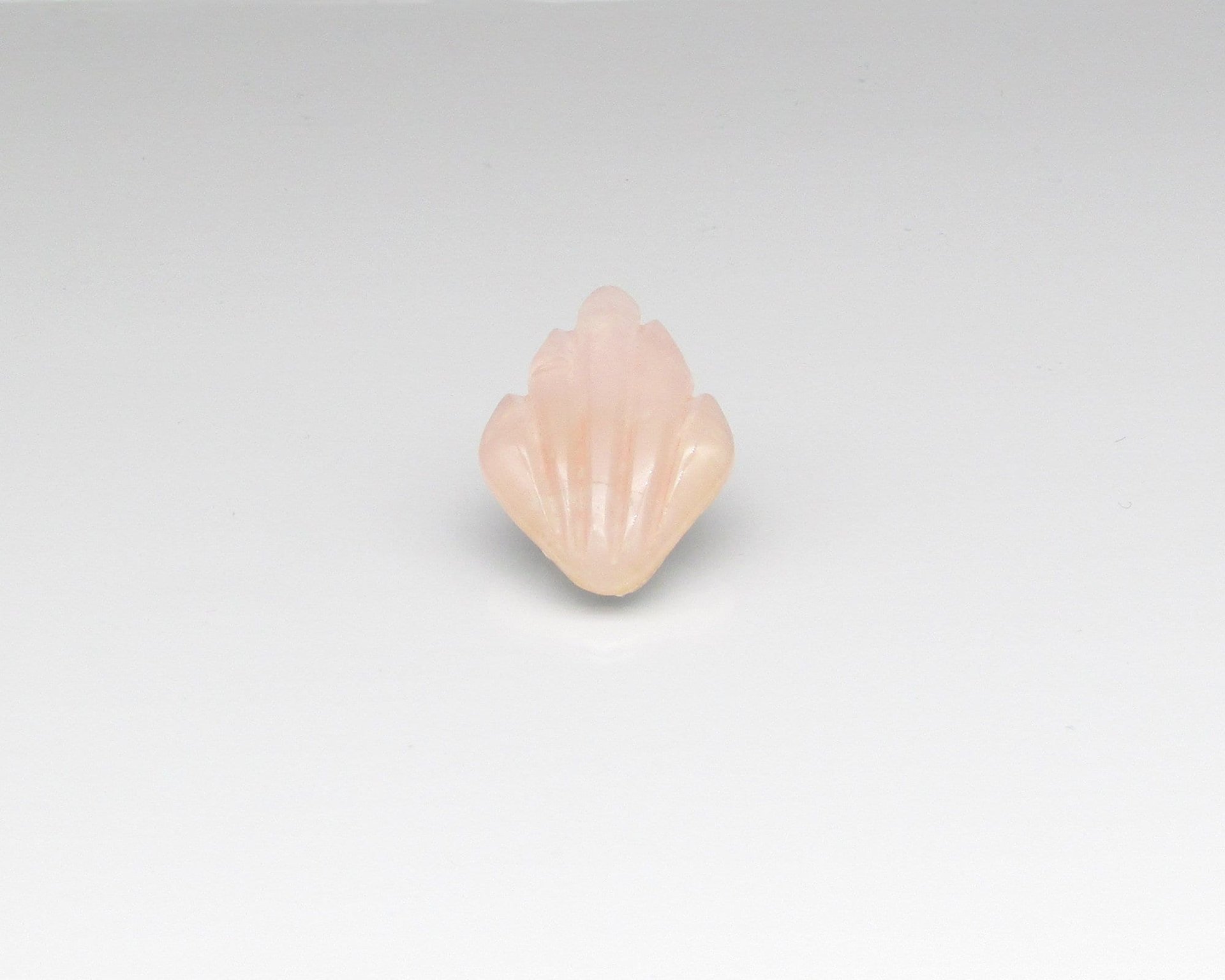 Rose Quartz Cabochon, Vintage Art Deco Shield