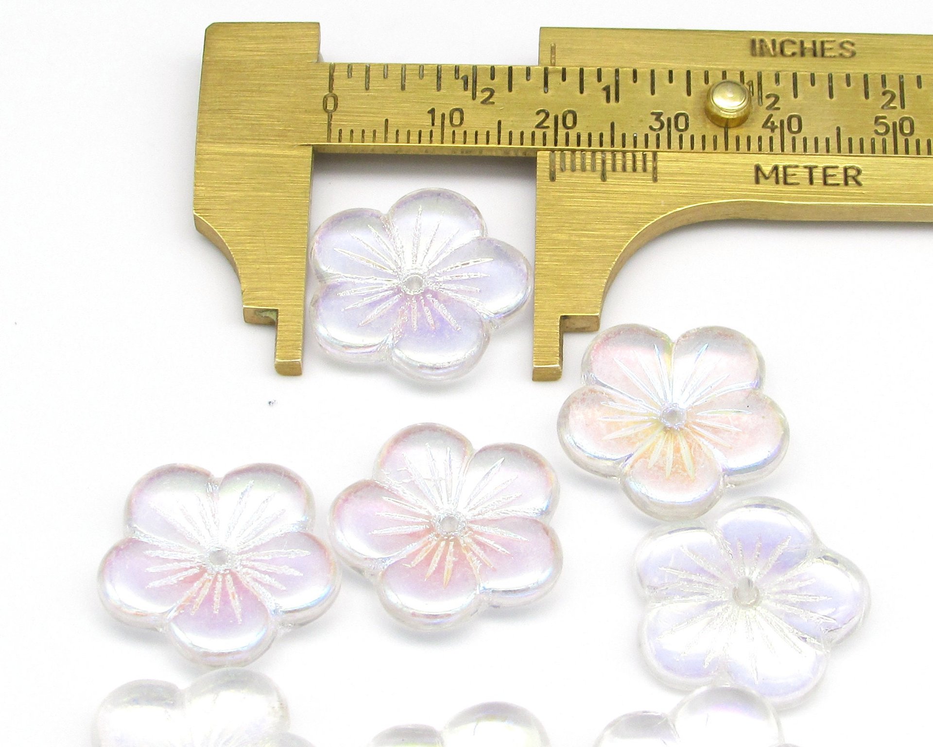 19mm Round Hibiscus Flower Beads Crystal AB Mixed Lot (8)