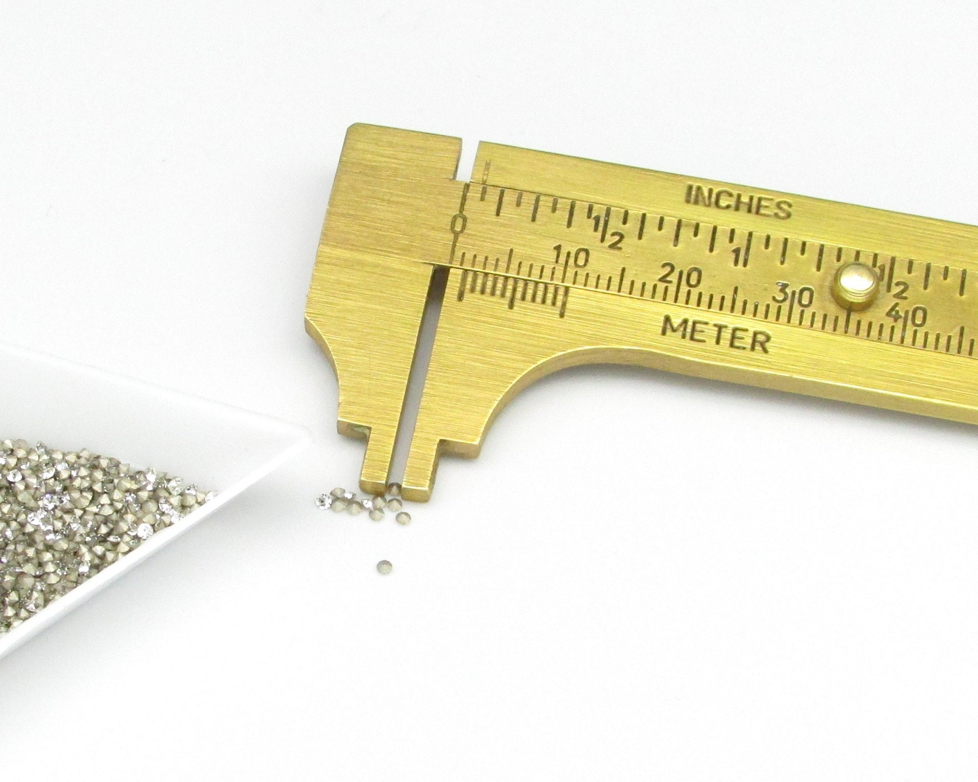 Tiny 2ss 2.5ss Crystal Foiled Rhinestones, 1.3mm 5PP 1.35mm 6PP Preciosa Chatons