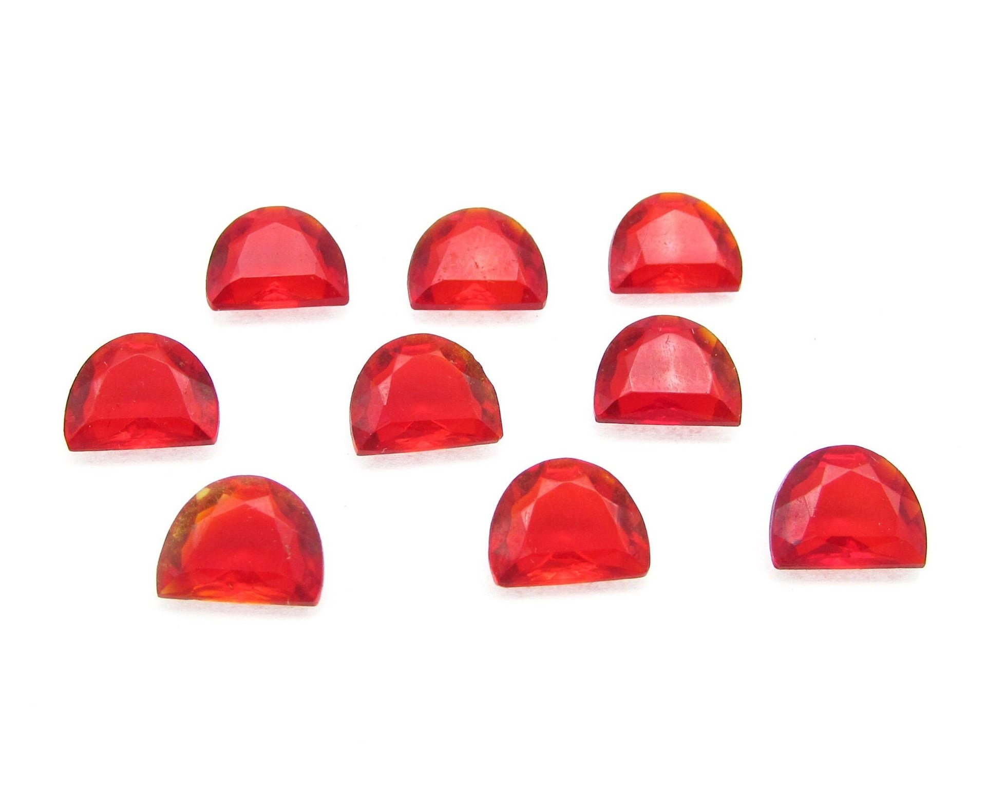 Vintage Siam Red 10x8mm Shield Rhinestones (9)