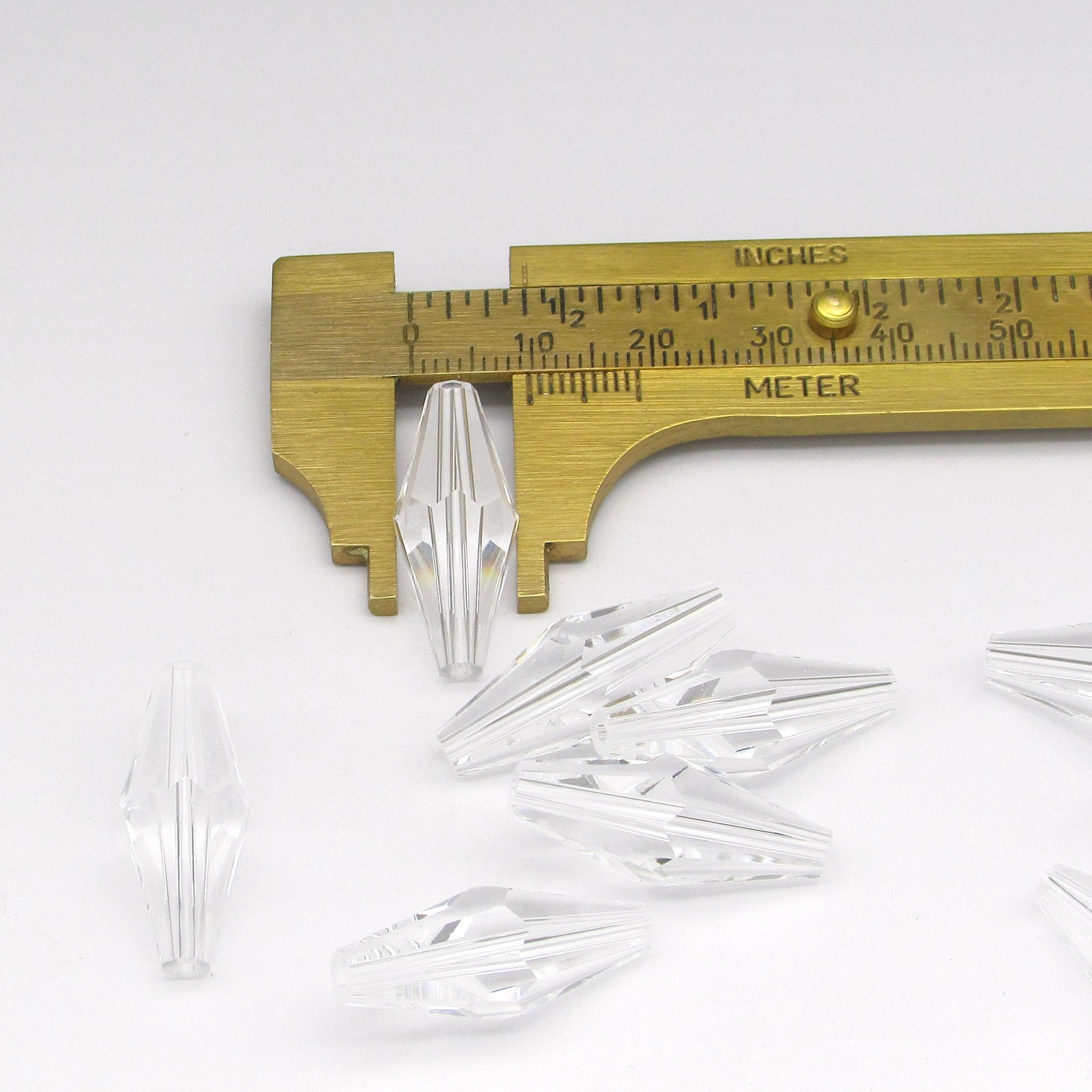 Faceted Crystal Oat Beads 25mm Elongated Bicones