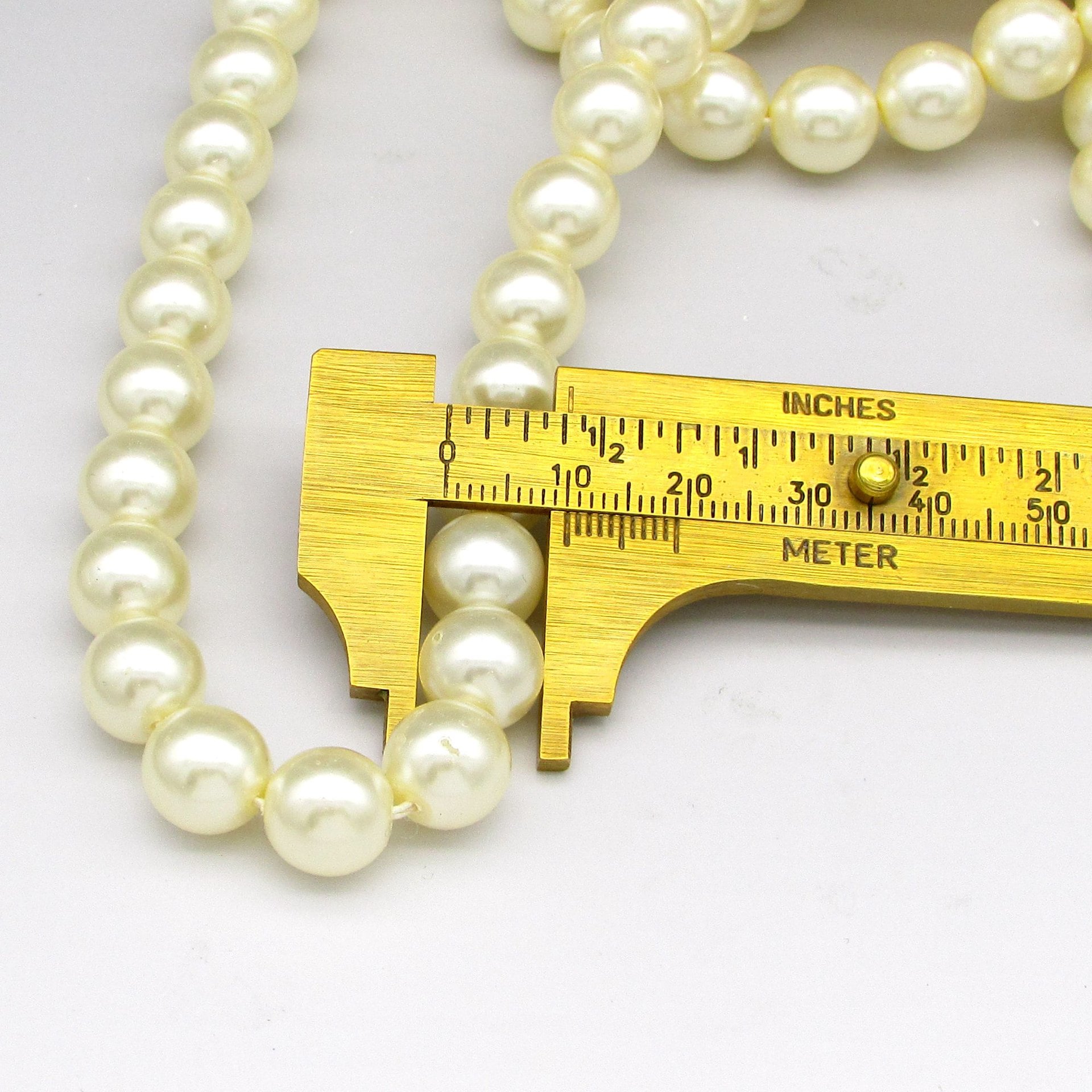 Light Cream Glass Pearls, 8mm 10mm 12mm Round Warm Off White Lustre Beads (50)