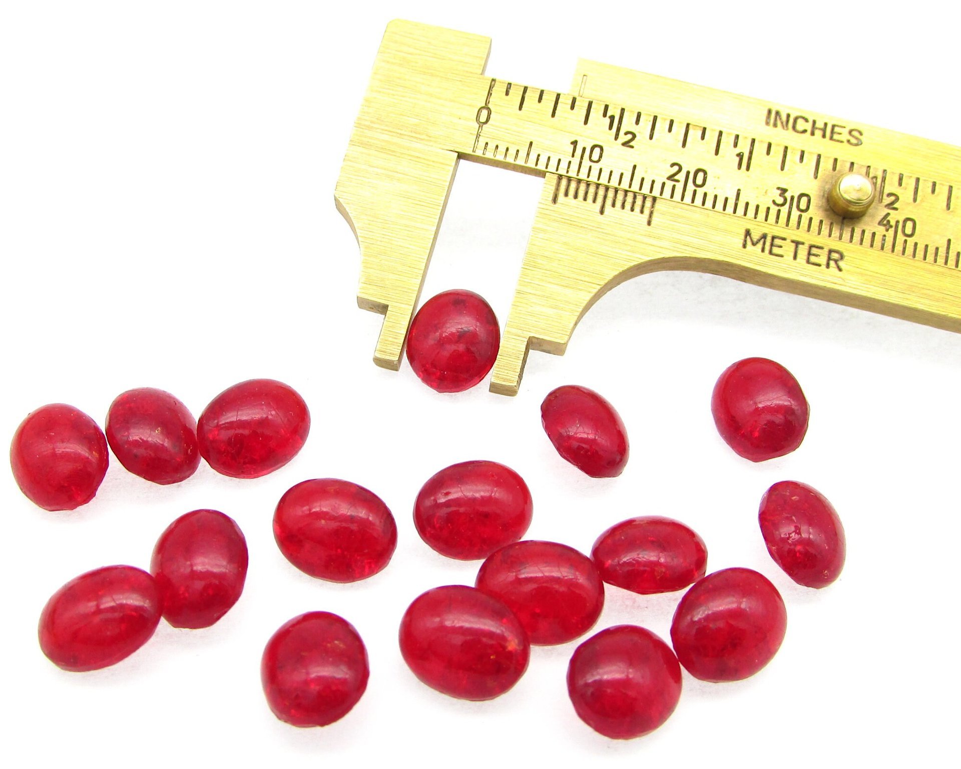 Vintage 10x8mm Oval Glass Gems, Unfoiled Siam Red Crackle Domed Rhinestones (17)