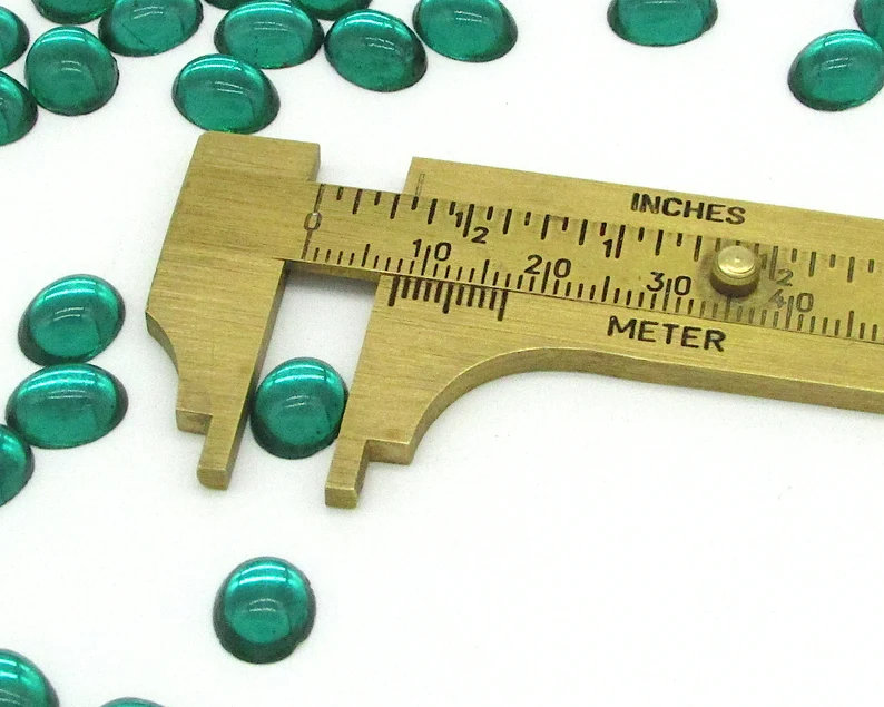 10x8mm Oval Glass Cabochons, Foiled Emerald Green (12)