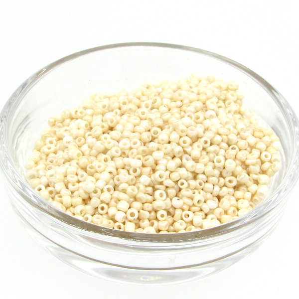 Cream Lustre 11/0 Seed Beads, Opaque Pale Beige Mini Rocailles, Tiny Round Spacers (25g)