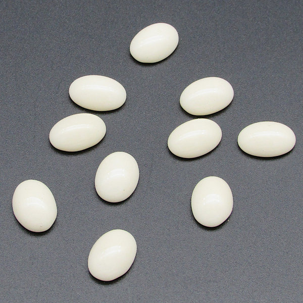 Vintage 14x10mm Oval Cabochons, Opaque Cream Glass Flat Back Stones