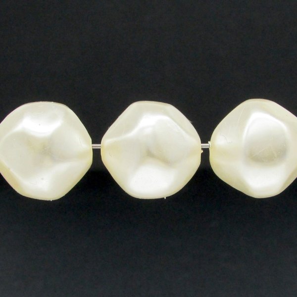 Vintage 18mm Baroque Cream Plastic Pearl Beads