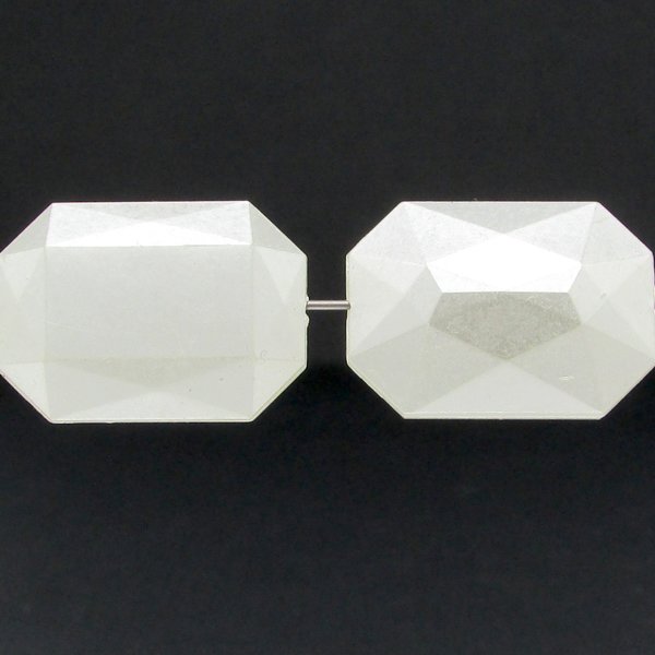 25x18mm Faceted Octagons, Opaque White Pearlized Baguettes, Vintage Plastic Beads (10)