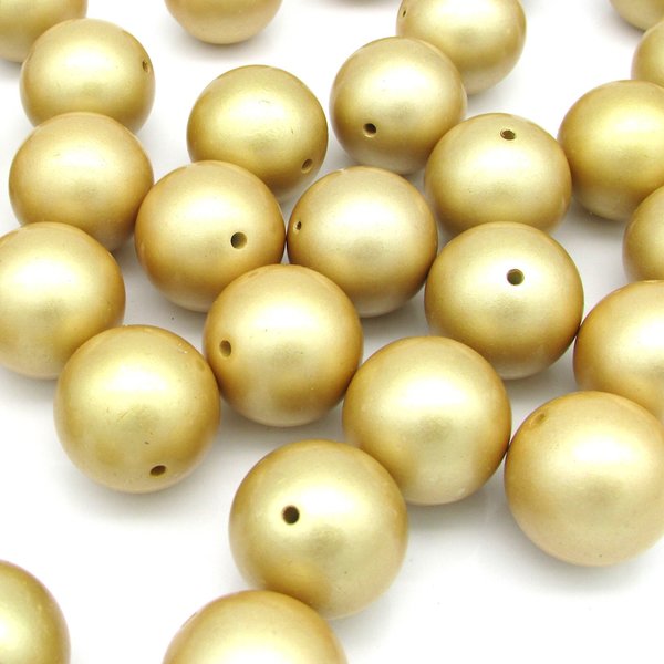 22mm Jumbo Faux Pearl Plastic Beads (6)