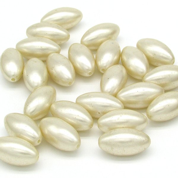18.5x10mm Tapered Oval Plastic Beads, Vintage Cream Faux Pearls (23)